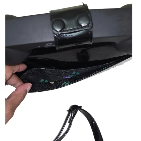 Betsey Johnson Black Patent Leather Telephone Crossbody Bag Novelty Purse - Picture 6 of 8